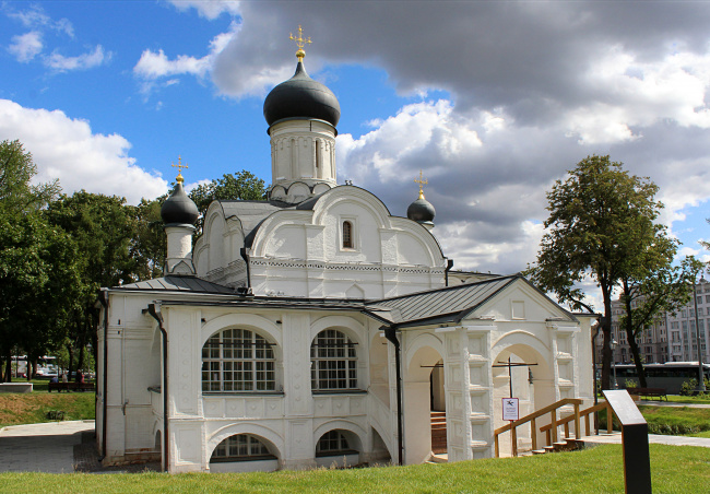 церковь зачатия Св. Анны в Зарядье