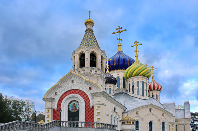 Собор князя Игоря Черниговского в Переделкино