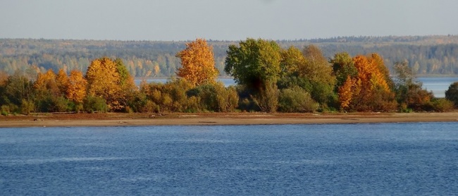 38 неделя "Река Кама. Остров. Осень" автор Натала